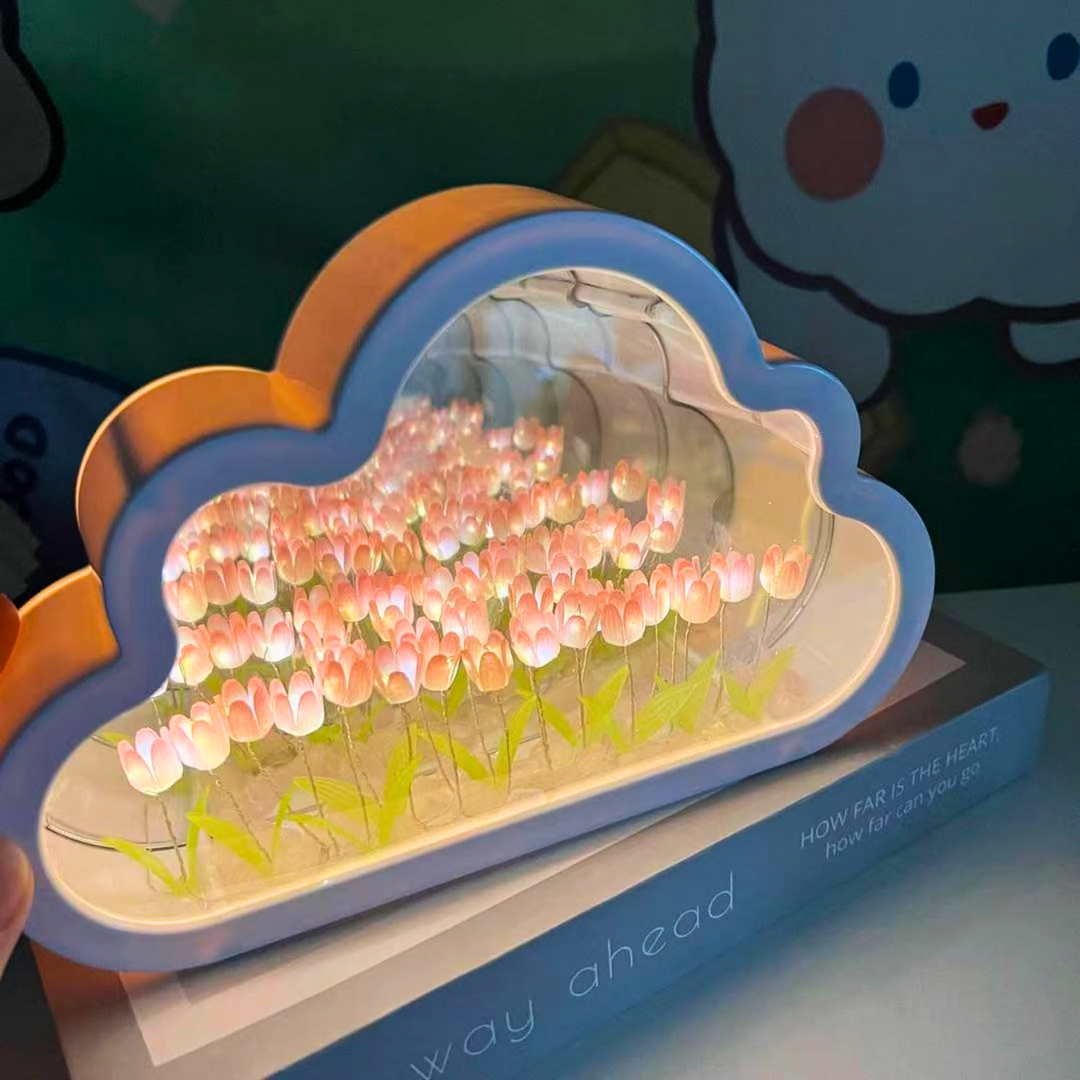 Lampara Infinita de Tulipanes ☁️